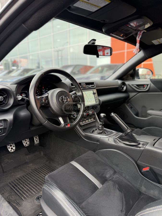 Toyota GR 86 - фото 6