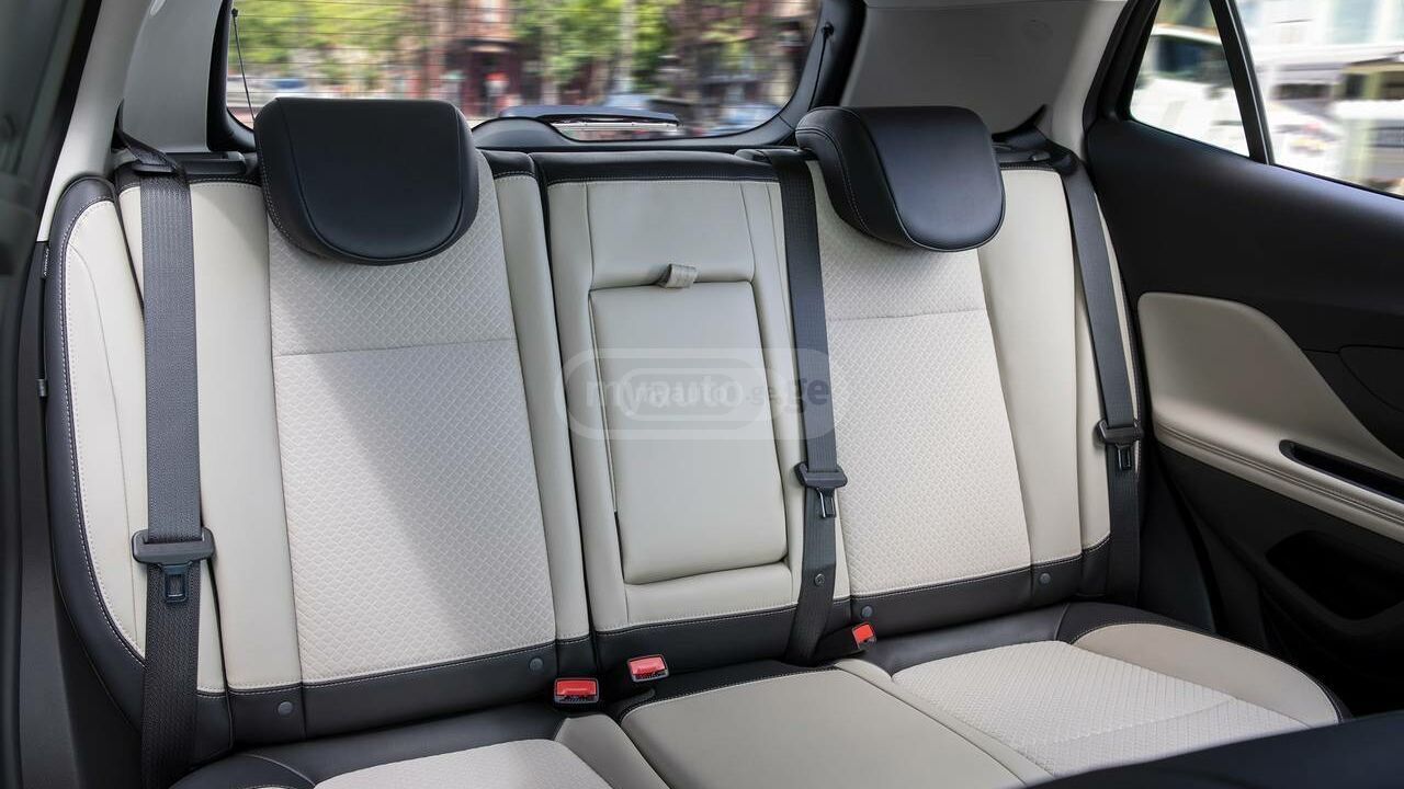Buick Encore - фото 10