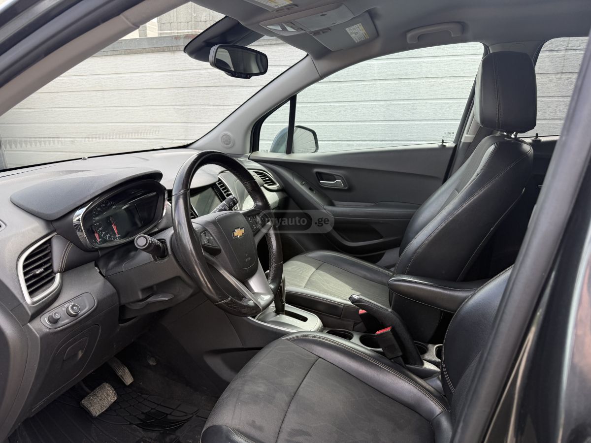 Chevrolet Trax - фото 11