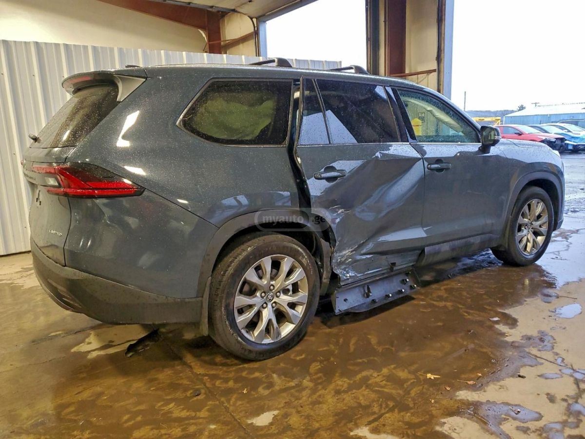 Toyota LIMITED — миниатюра 4