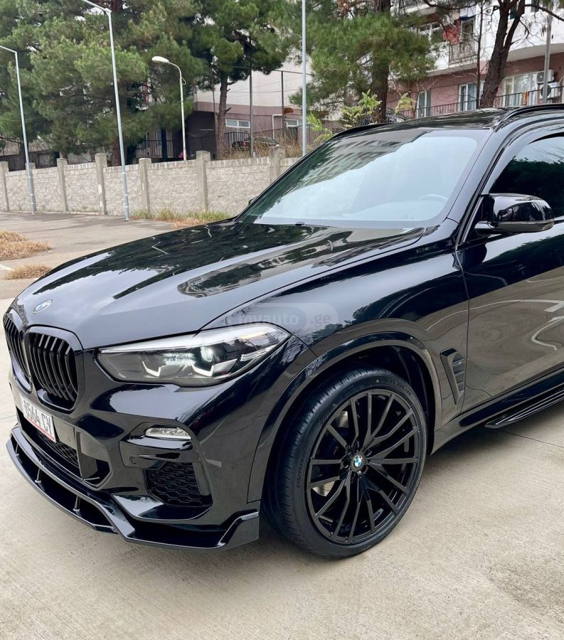 BMW X5 - фото 2