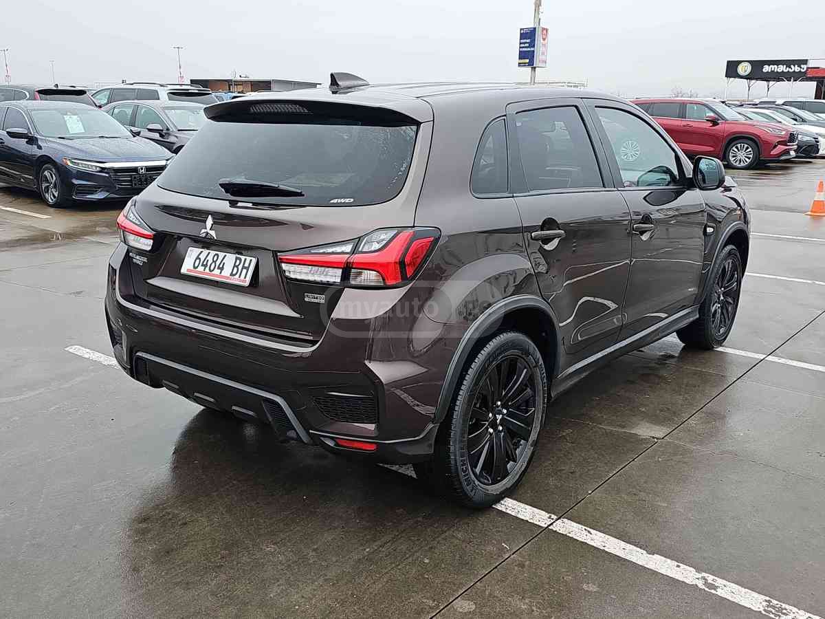Mitsubishi Mitsubishi Outlander Sport — миниатюра 4