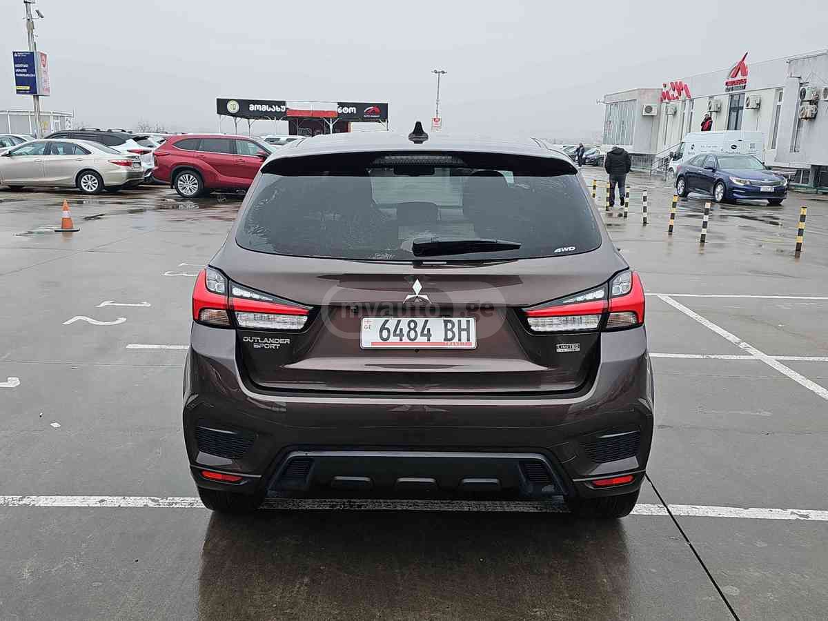 Mitsubishi Mitsubishi Outlander Sport — миниатюра 5