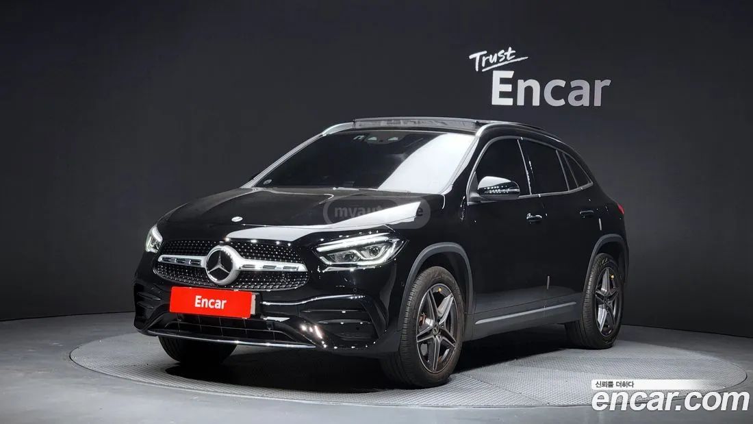 Mercedes-Benz GLA 45 AMG 2022 — миниатюра 1
