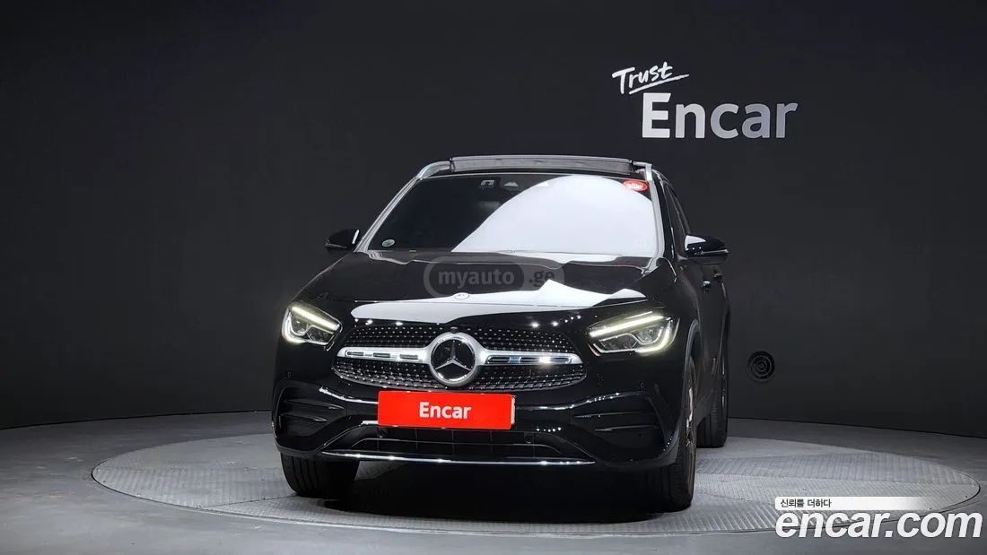 Mercedes-Benz GLA 45 AMG 2022 — миниатюра 3