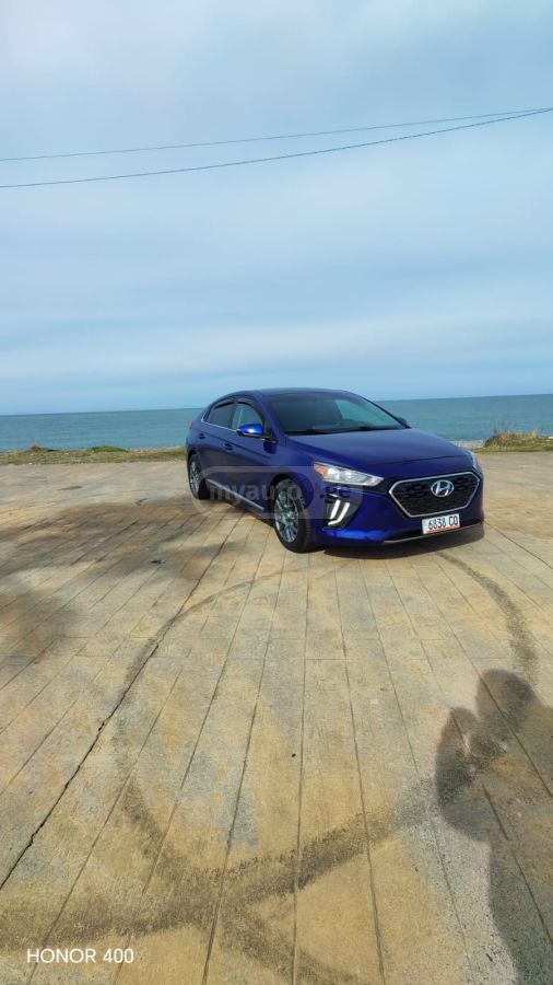 Hyundai Blue 4dr Hatchback Automatic — миниатюра 1