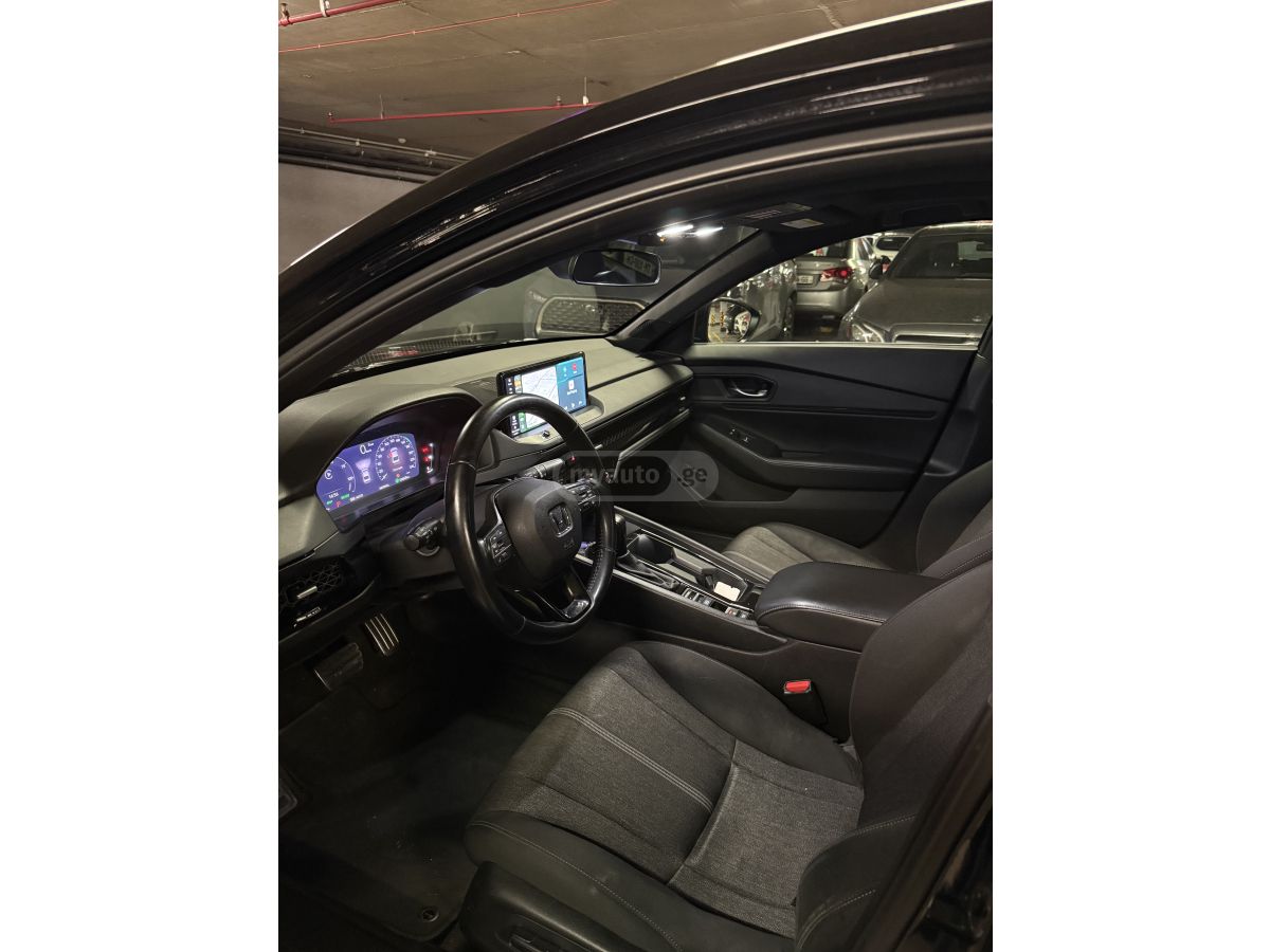 Honda Accord - фото 9