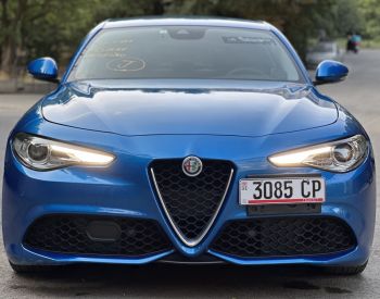 Alfa RomeoGiulia