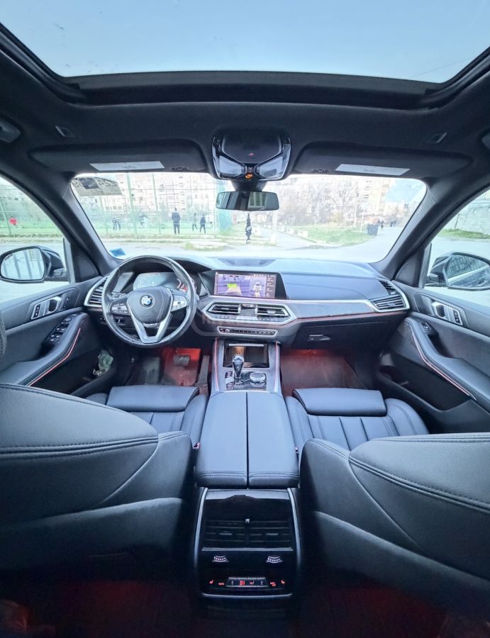 BMW X5 - фото 6