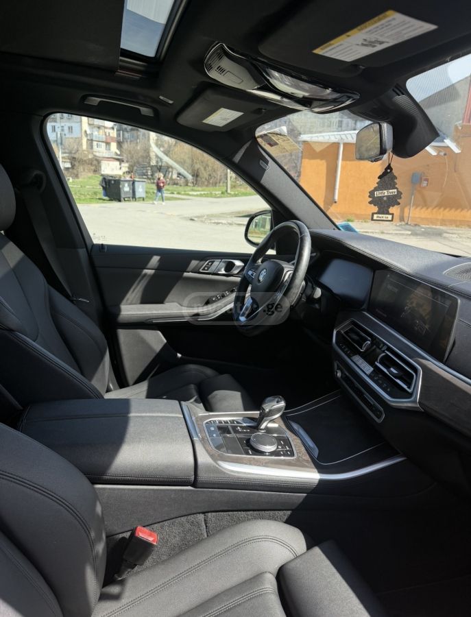 BMW X5 - фото 9