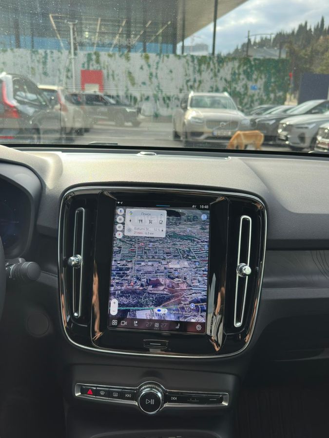 Volvo EC40 - фото 2