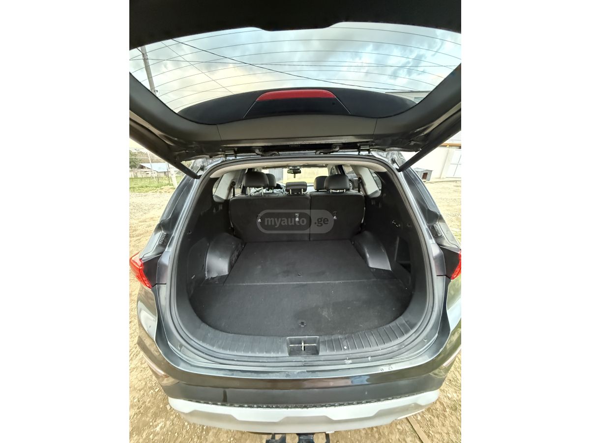 Hyundai Santa Fe - фото 6
