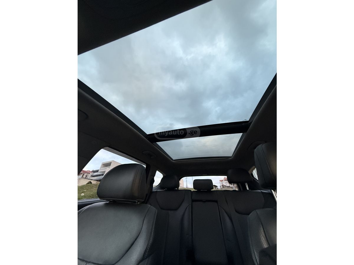 Hyundai Santa Fe - фото 9