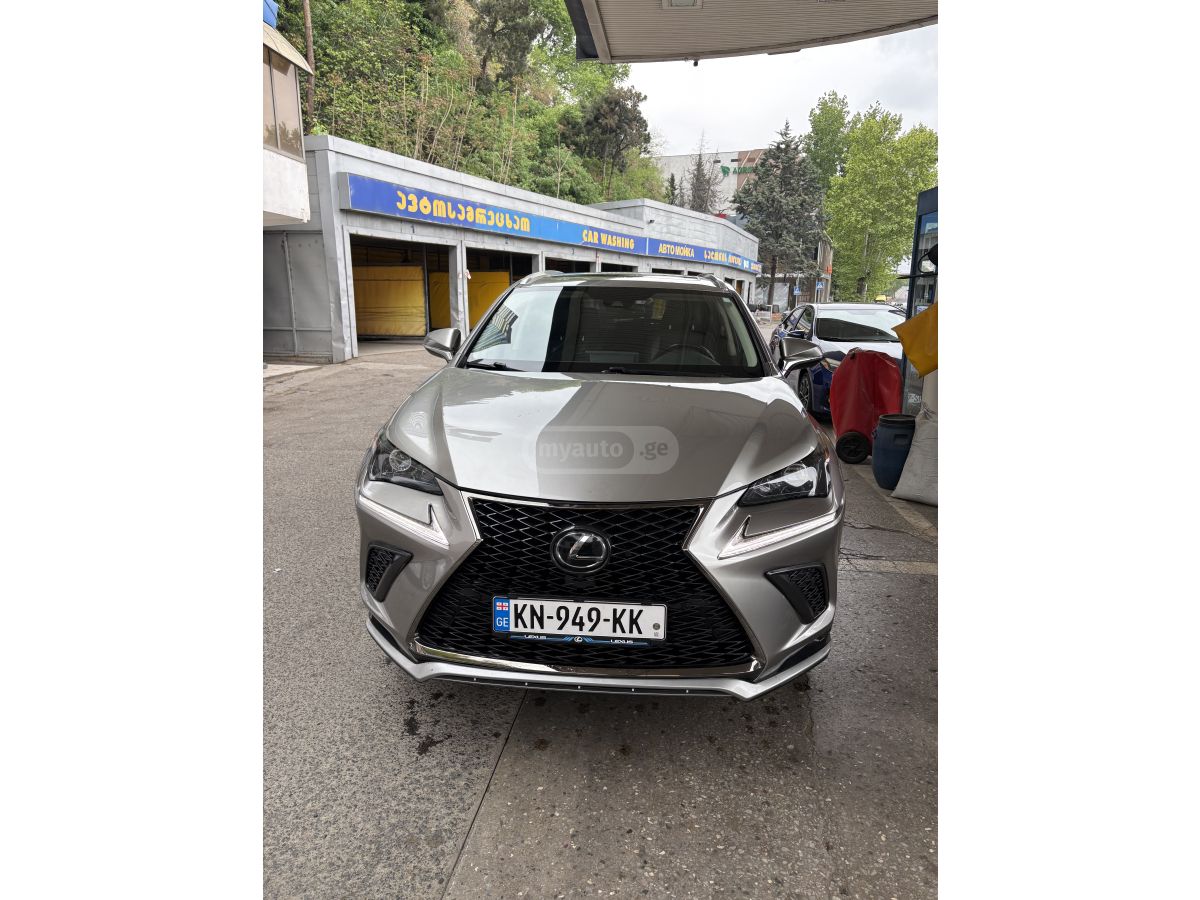 Lexus NX 300 - фото 2