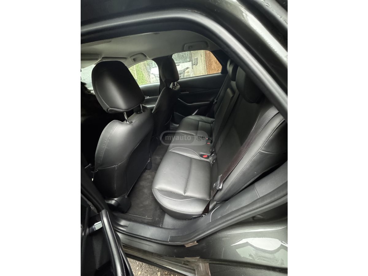 Mazda CX-30 - фото 7