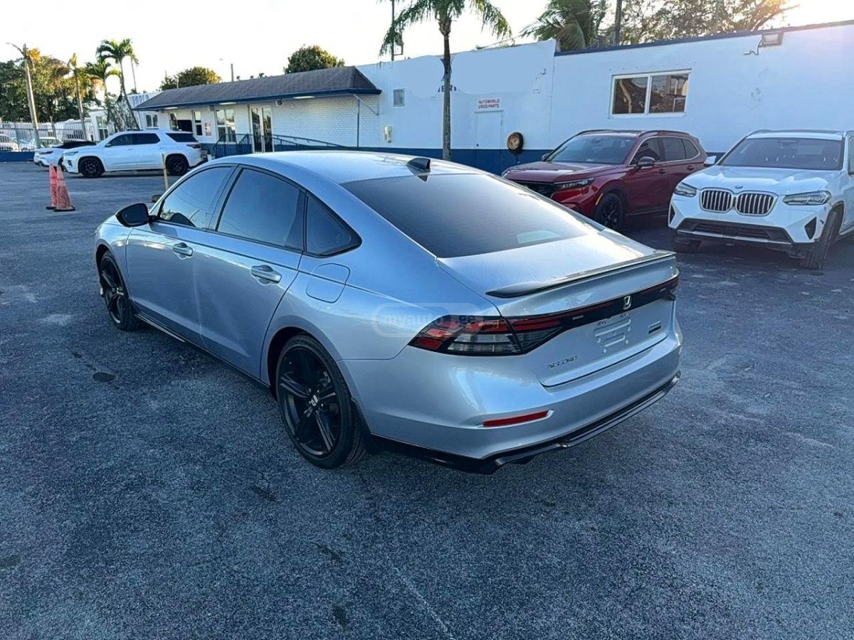Honda Accord 2024 — миниатюра 3