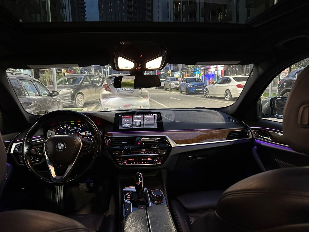 BMW 530 - фото 12