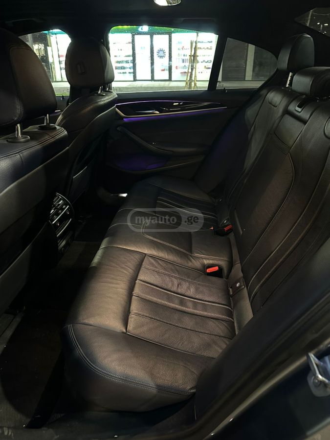 BMW 530 - фото 14
