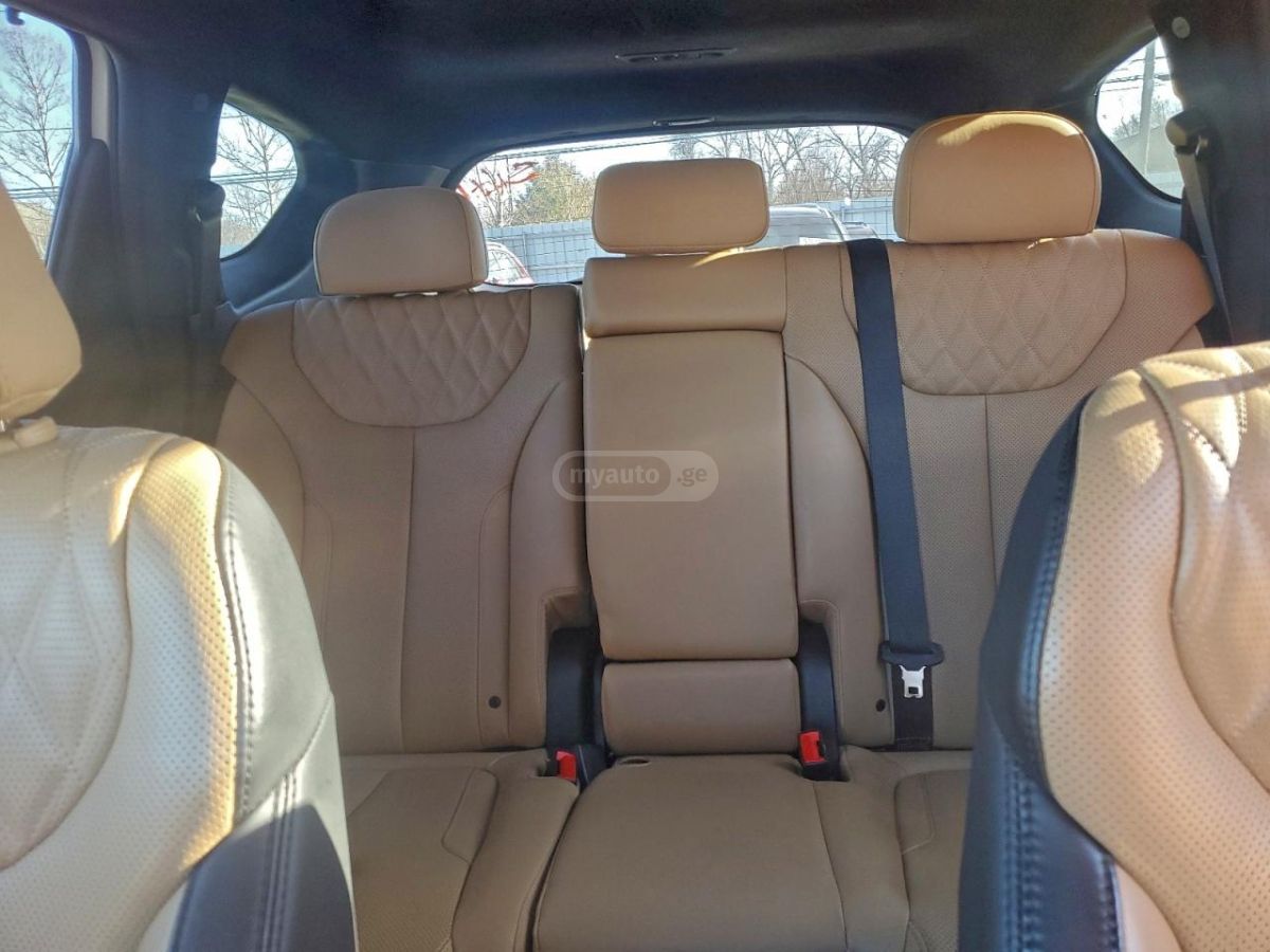 Hyundai Calligraphy 4dr All-Wheel Driv — миниатюра 5