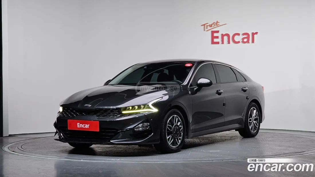 Kia Optima - фото 1