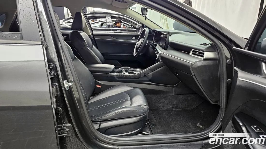 Kia Optima - фото 11