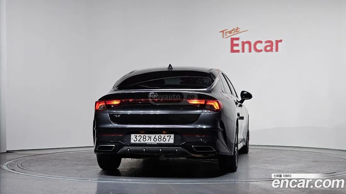 Kia Optima - фото 4