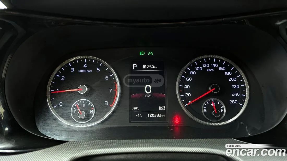 Kia Optima - фото 8