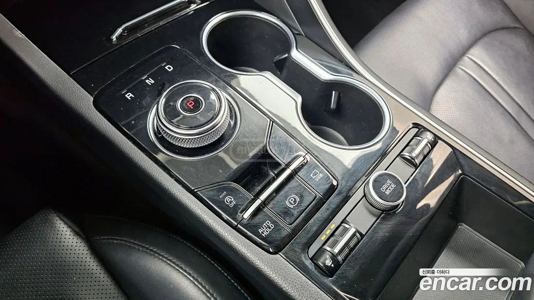 Kia Optima - фото 9