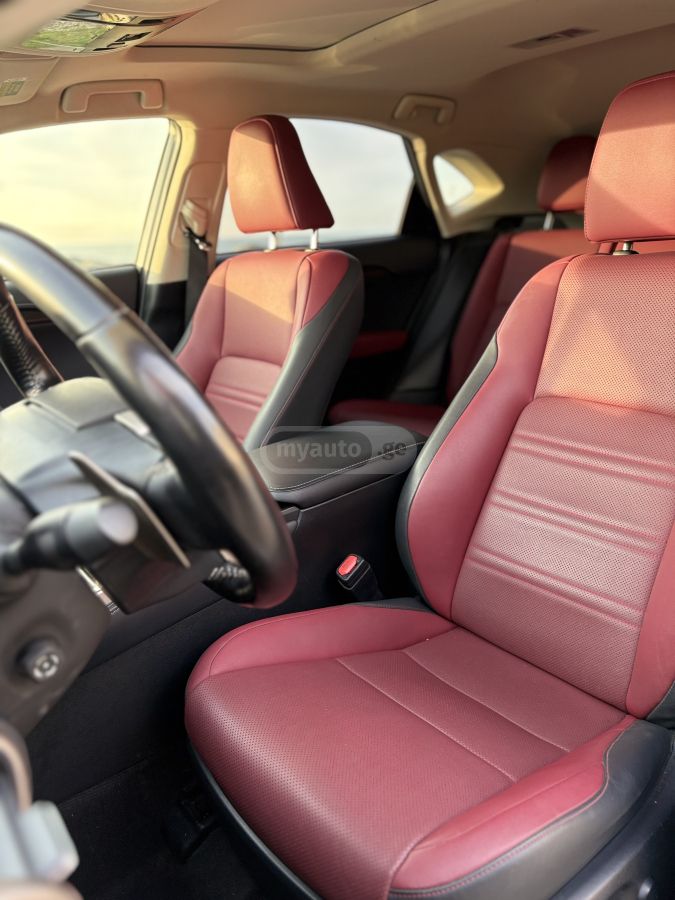 Lexus NX 300 - фото 12