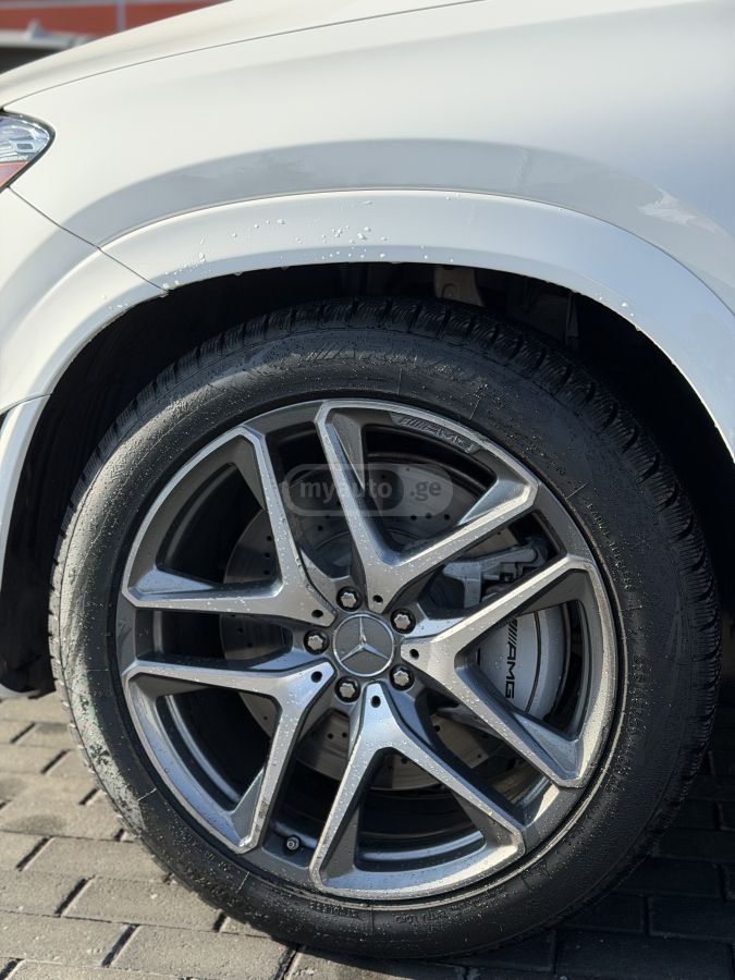 Mercedes-Benz Base AMG GLE 53 4dr All-Wheel — миниатюра 4