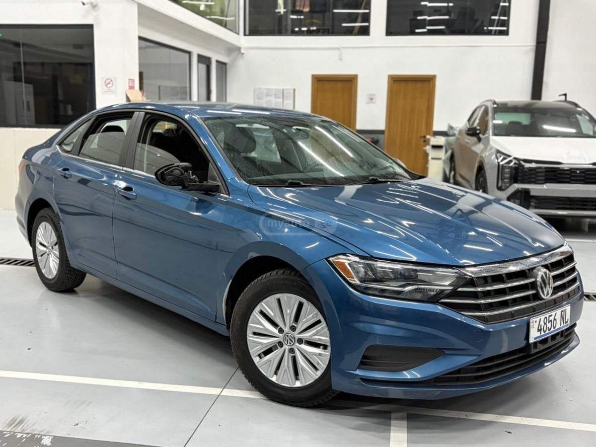Volkswagen Jetta - фото 3