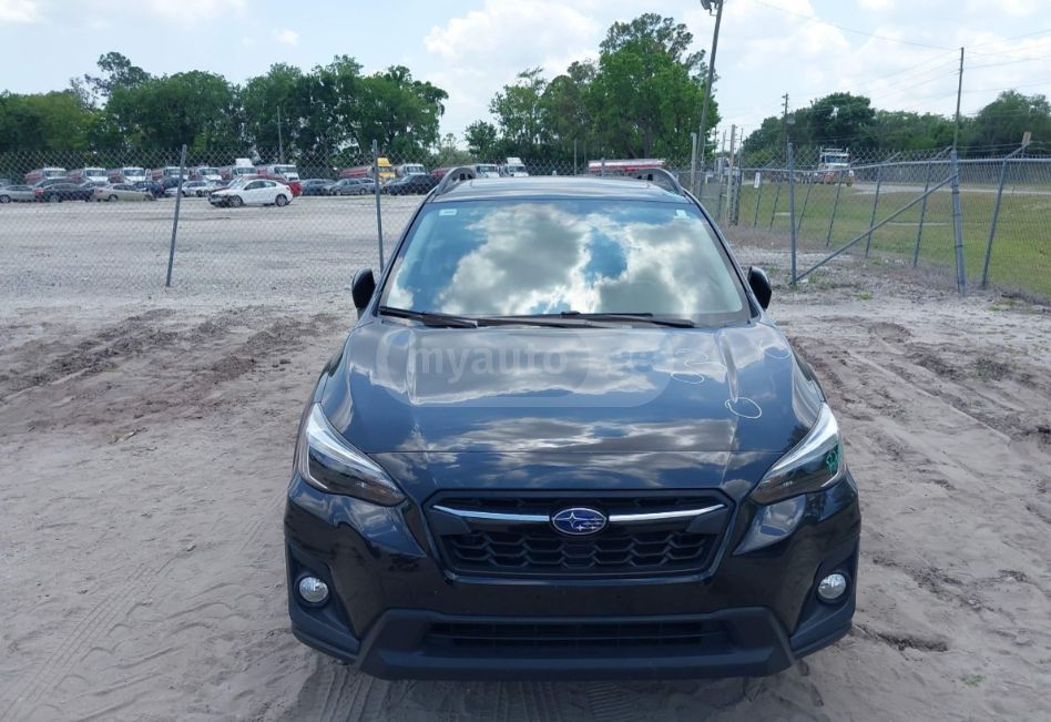 Subaru Crosstrek - фото 1