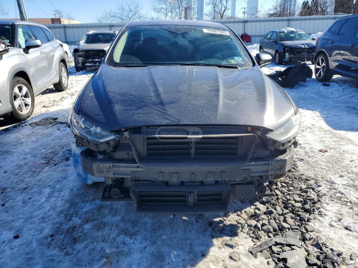 Ford Fusion - фото 5