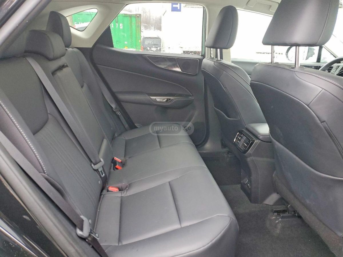 Lexus NX 250 - фото 10