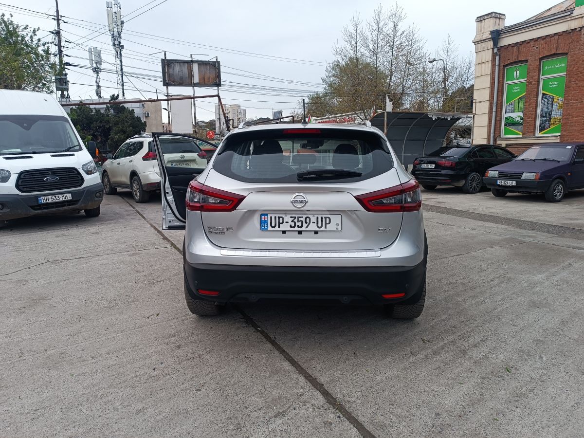 Nissan Rogue Sport - фото 3