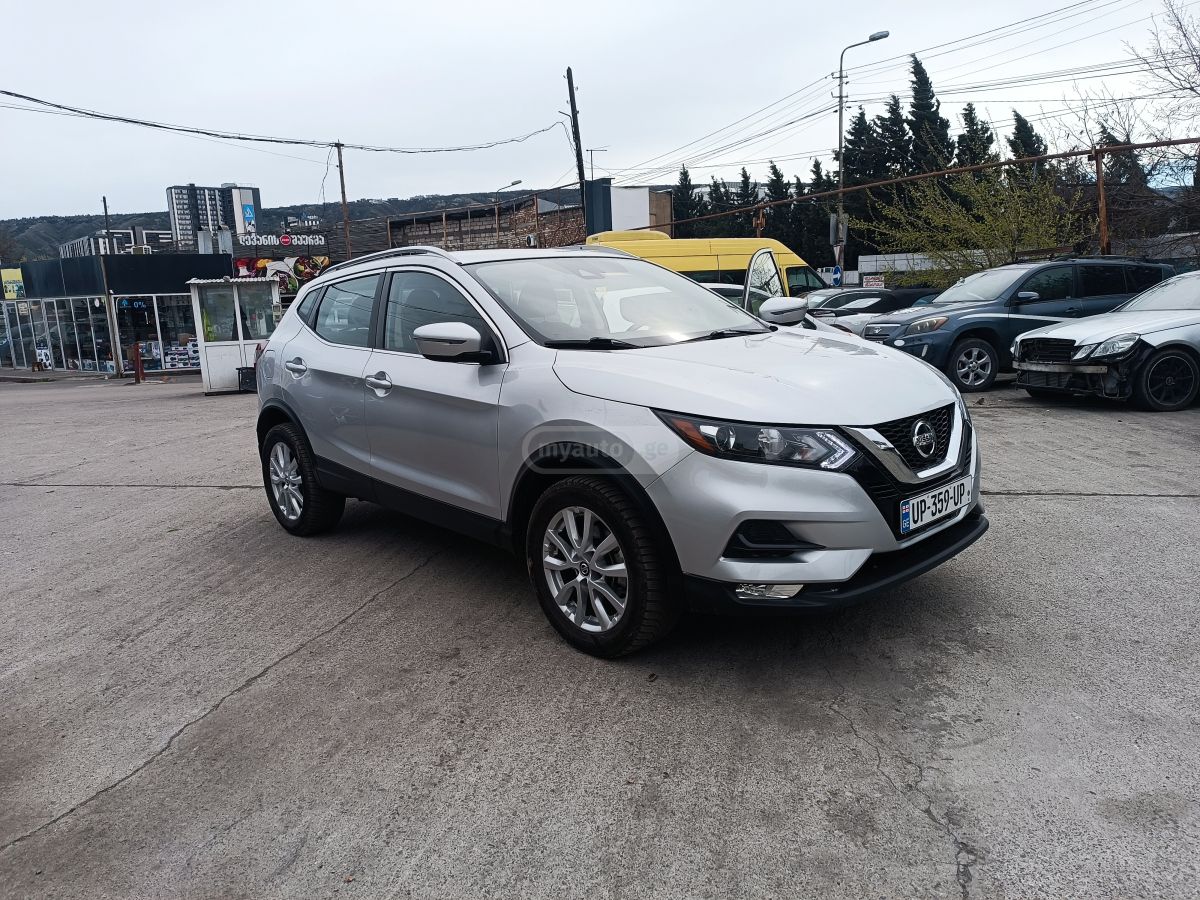 Nissan Rogue Sport - фото 4