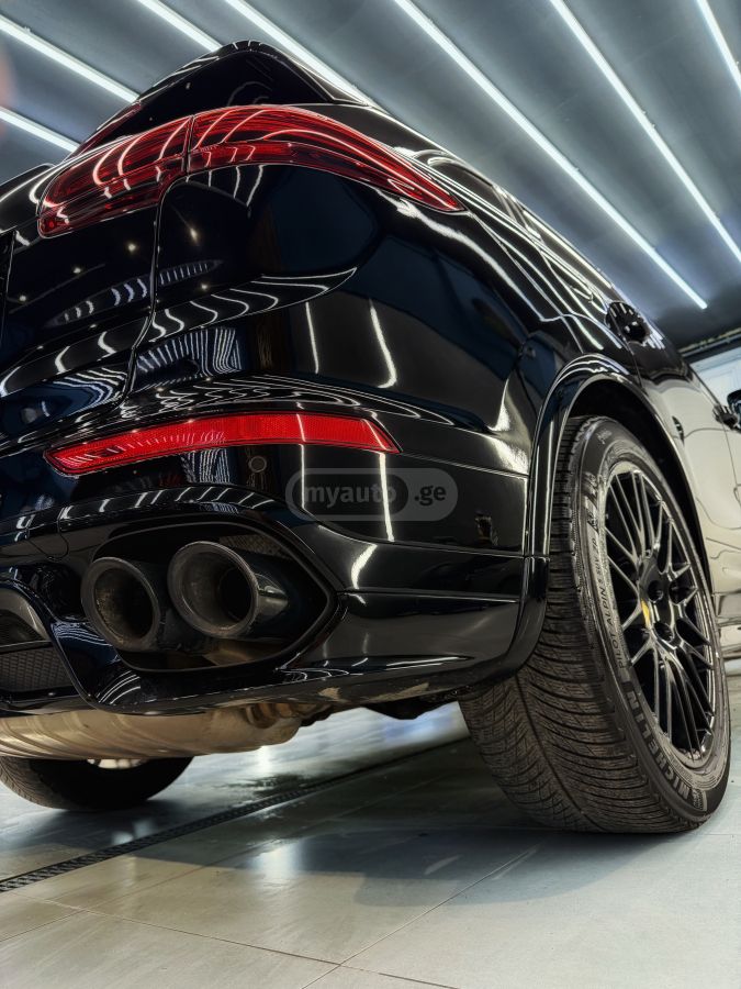 Porsche Cayenne GTS - фото 7