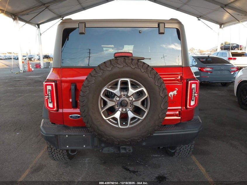 Ford Badlands 4dr 4x4 Manual — миниатюра 14