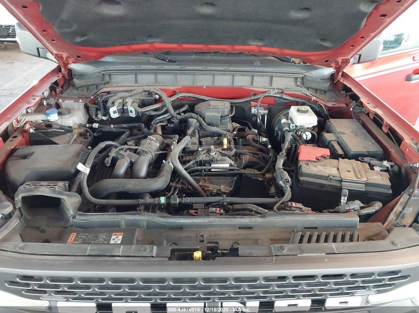 Ford Badlands 4dr 4x4 Manual — миниатюра 9