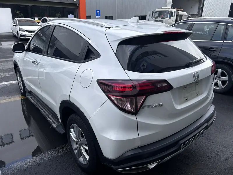 Honda Vezel - фото 4