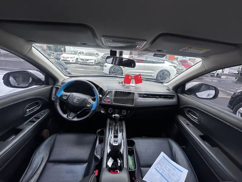 Honda Vezel - фото 7