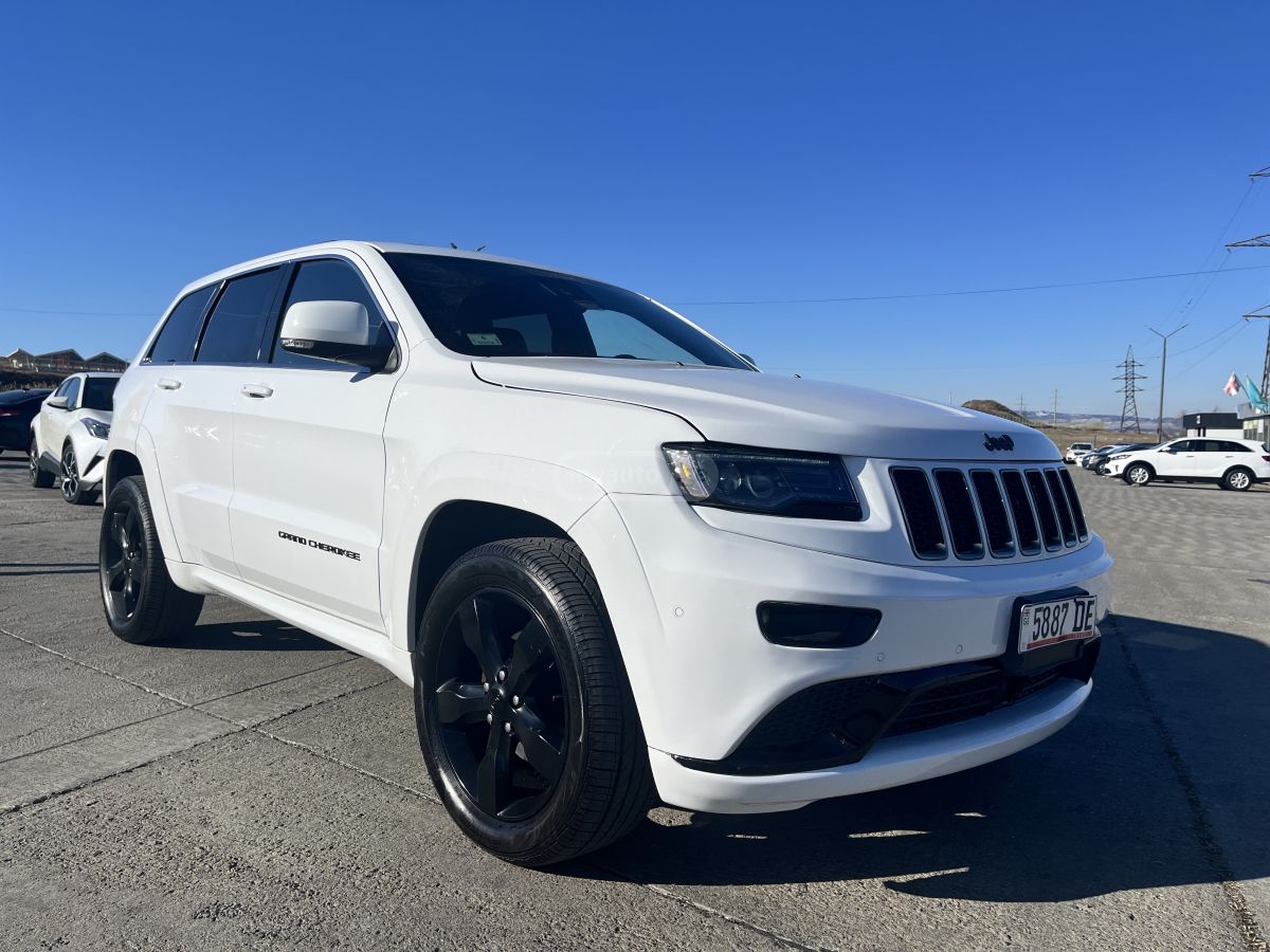 Jeep Grand Cherokee - фото 1