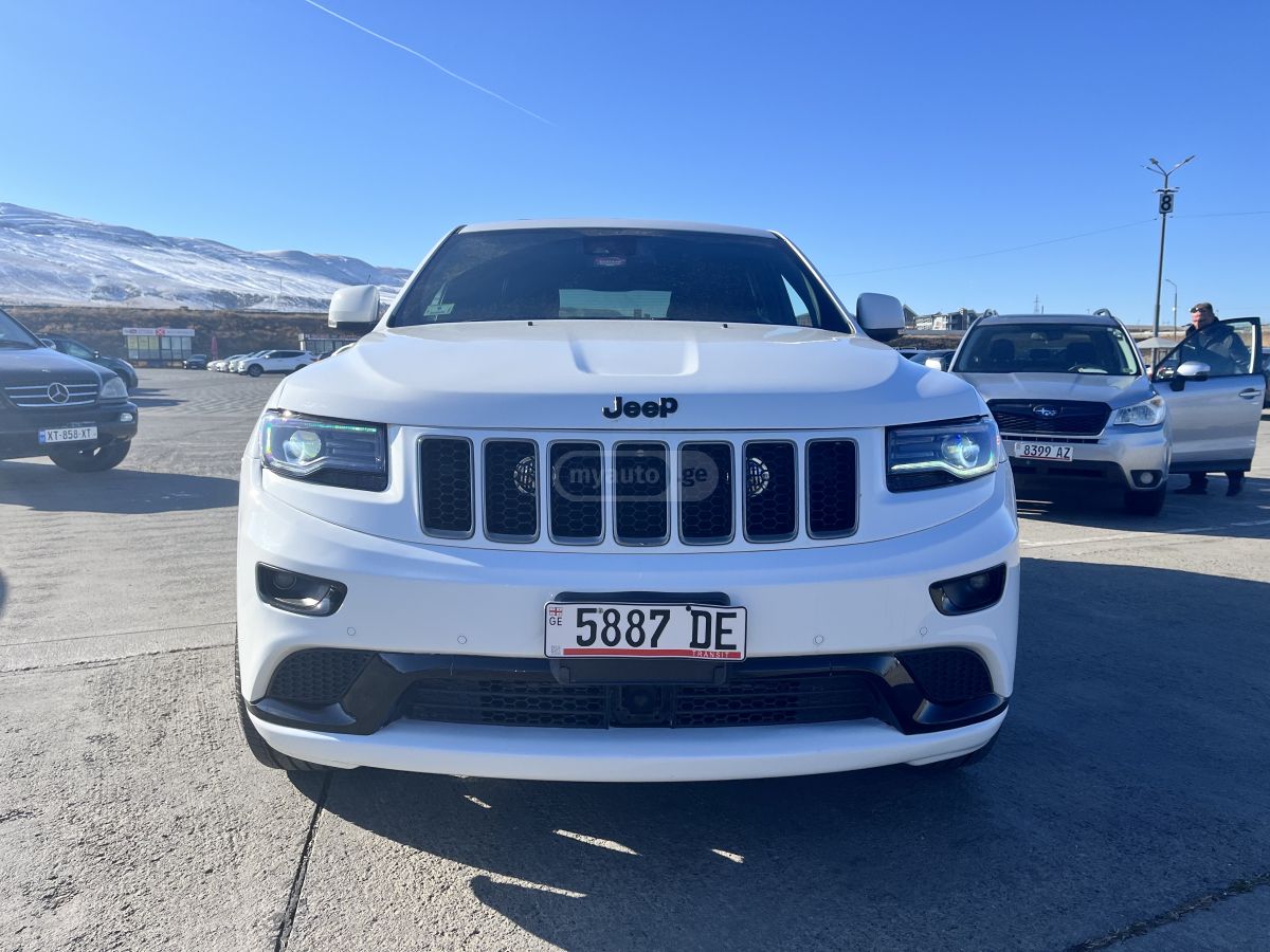 Jeep Grand Cherokee - фото 2