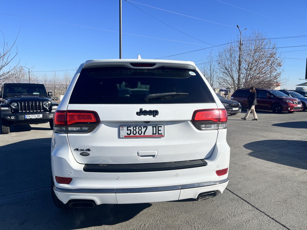 Jeep Grand Cherokee - фото 7