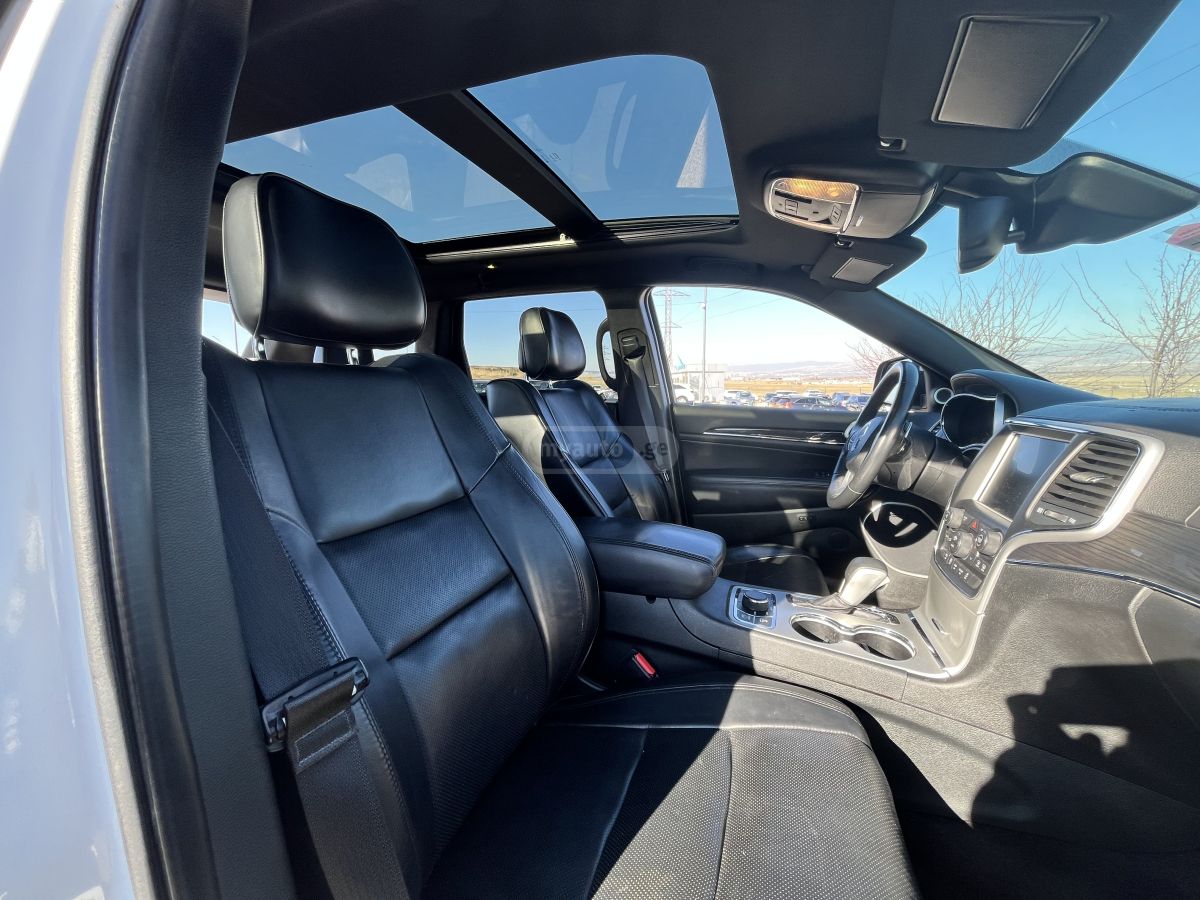 Jeep Grand Cherokee - фото 9