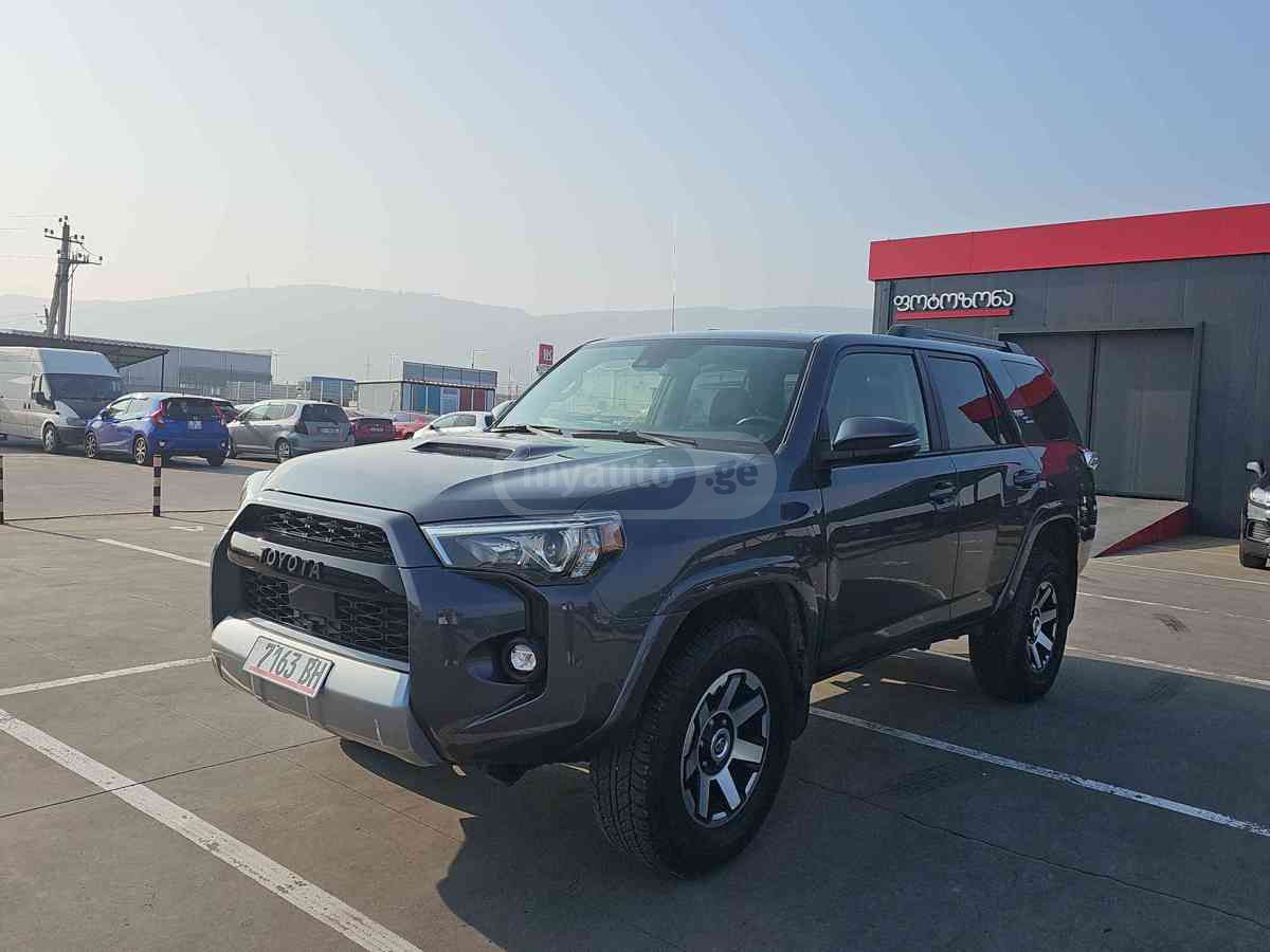 Toyota Toyota 4runner — миниатюра 1