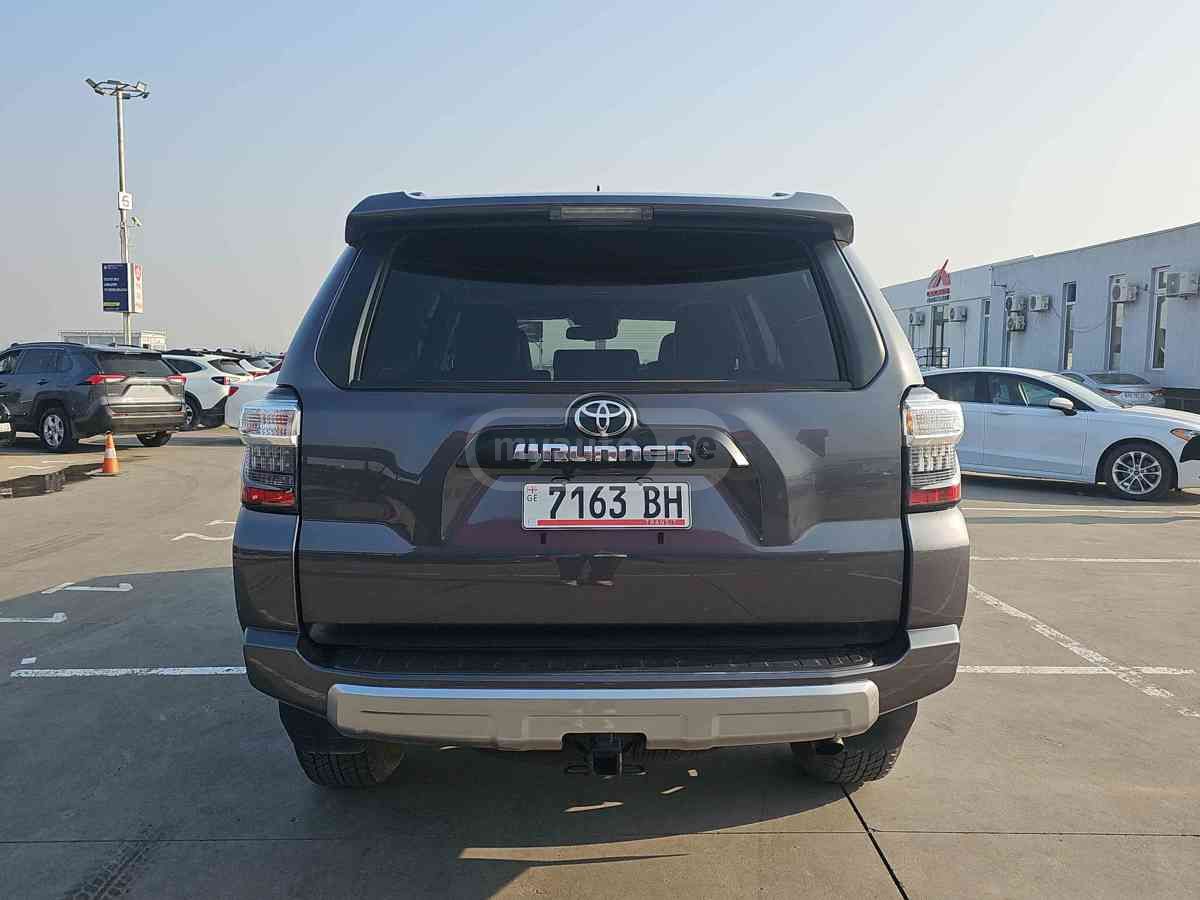 Toyota Toyota 4runner — миниатюра 5