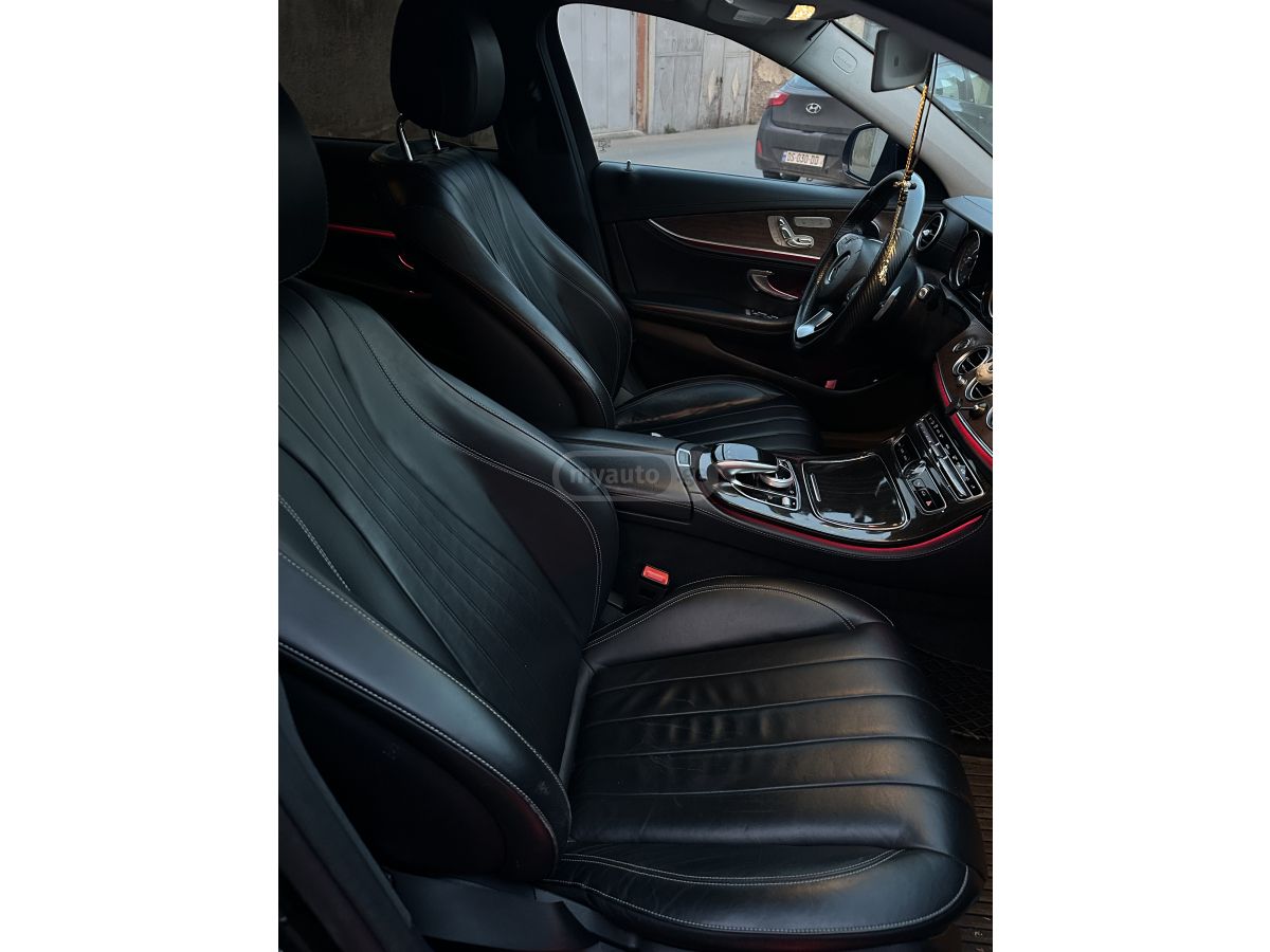 Mercedes-Benz E 220 - фото 6
