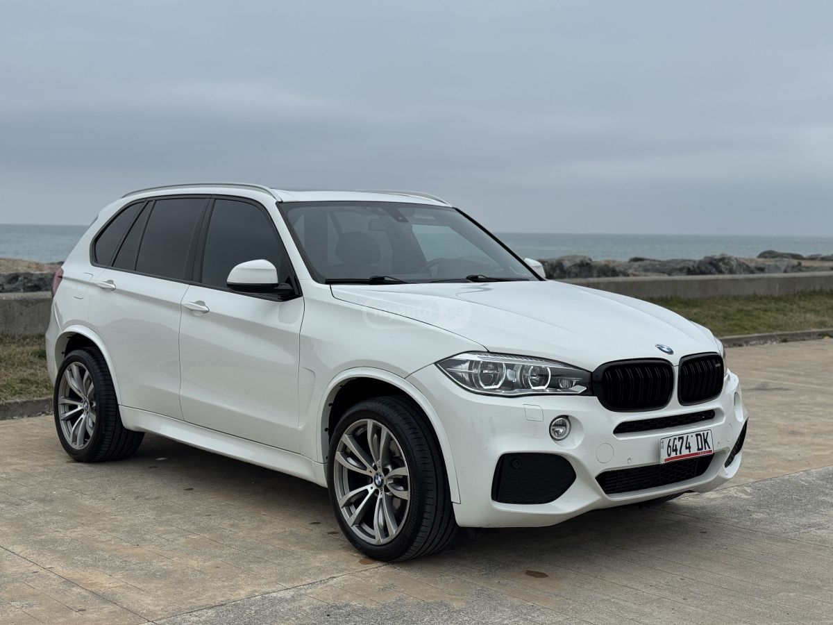 BMW X5 - фото 2