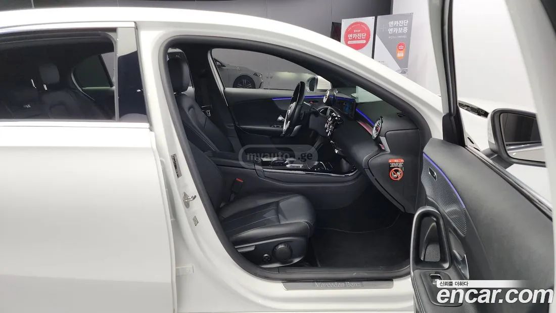 Mercedes-Benz - фото 10